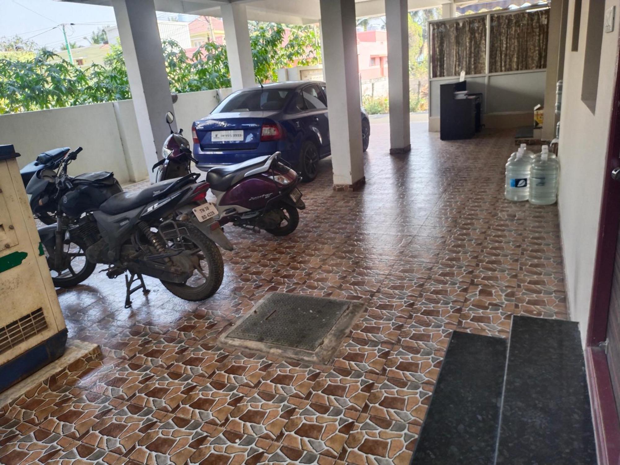 Varun Residency Airport Codissia Stay كويمباتور المظهر الخارجي الصورة